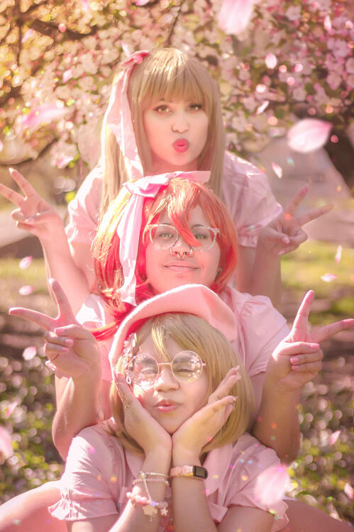 Sweet Sakura Group Picture